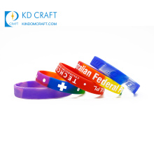 Pulsera colorida del silicón del caucho de silicona de la impresión del logotipo de encargo barato del diseño del OEM para el regalo